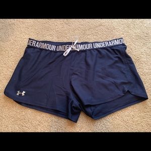 Underarmor shorts